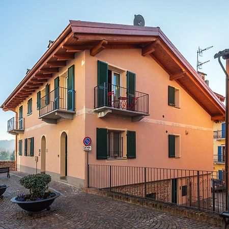 In Piazzetta Holiday Apartments, Barolo Exterior foto